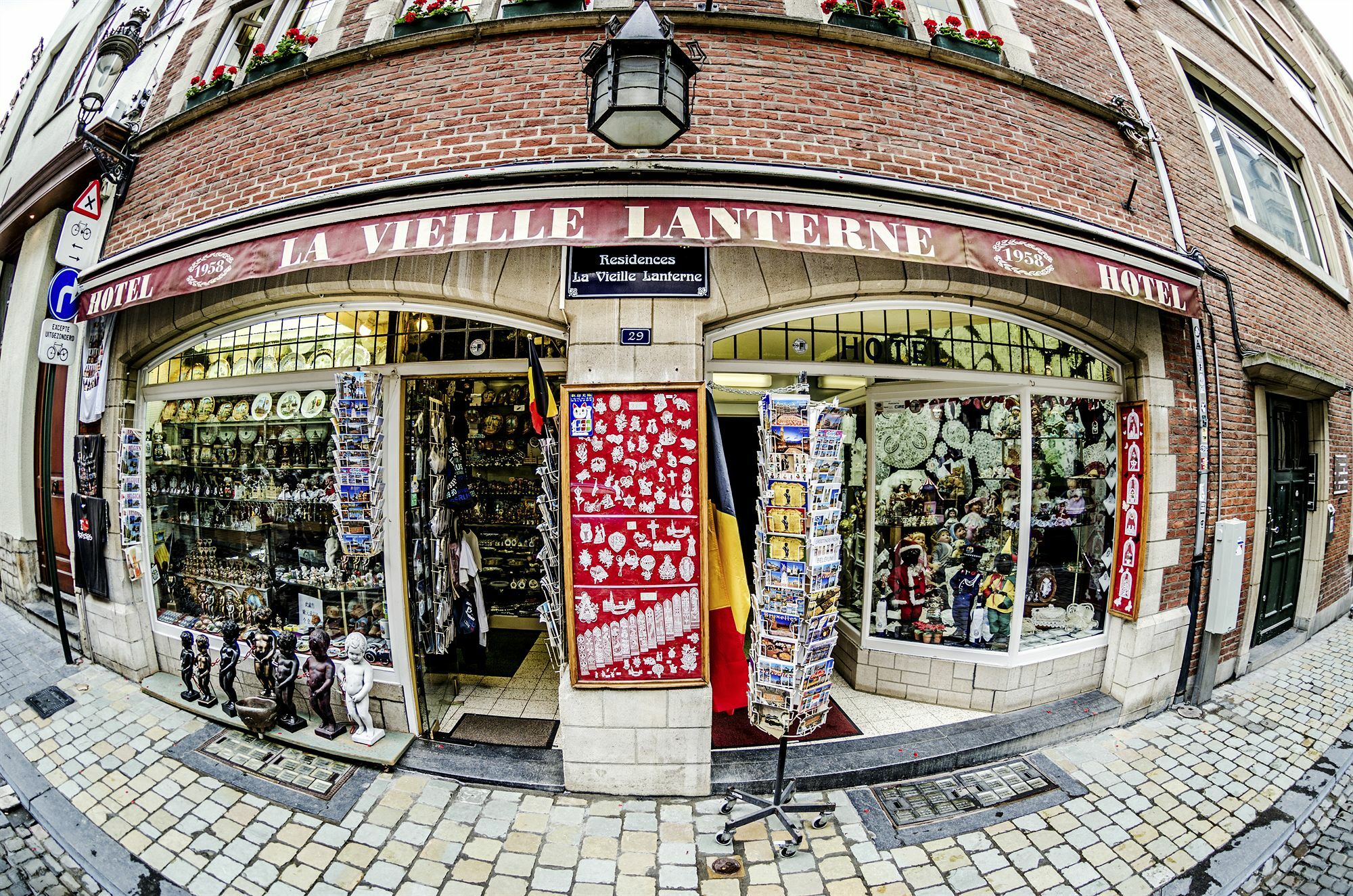 Hotel La Vieille Lanterne Brussels Exterior photo